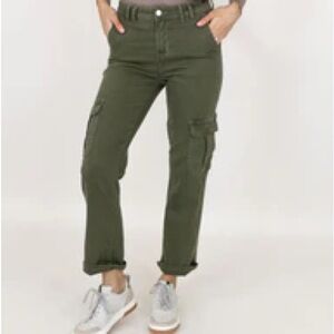Tara High-Rise Cargo Pants